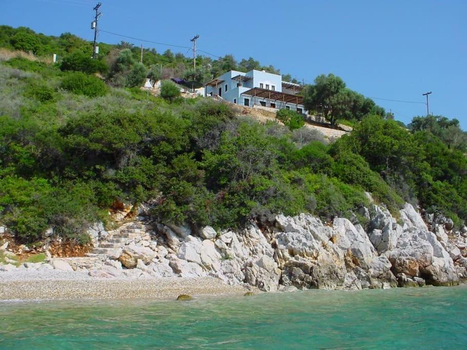 Villa With Breathtaking Views And Private Beach Agios Dimitrios  Eksteriør bilde